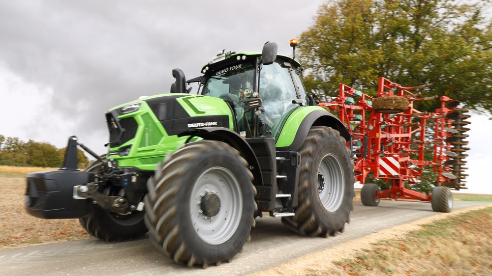 Équipe Franchini et tracteurs Deutz-Fahr